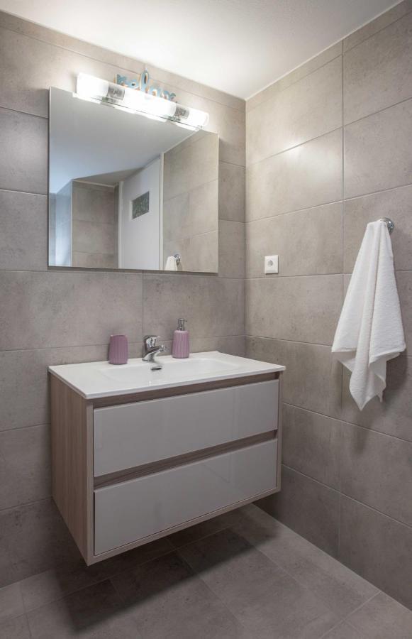 Central Spacious Apt Close To Port-Sites W/View 2 Kandiye Dış mekan fotoğraf